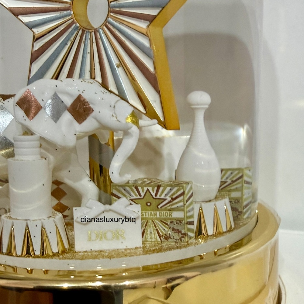 NIB DIOR 2025 Snow Globe - Picture 9 of 17